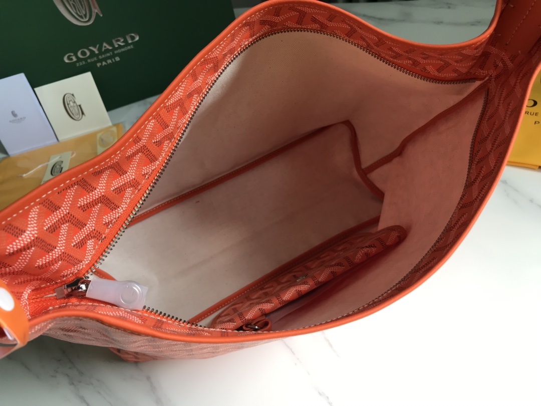 Boheme Hobo Shoulder Bag In Orange